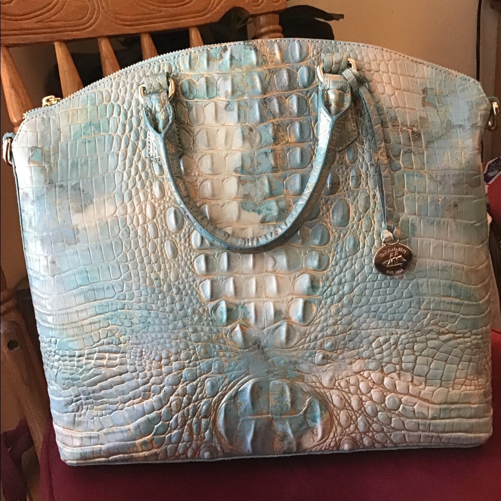 EUC Brahmin Large Duxbury